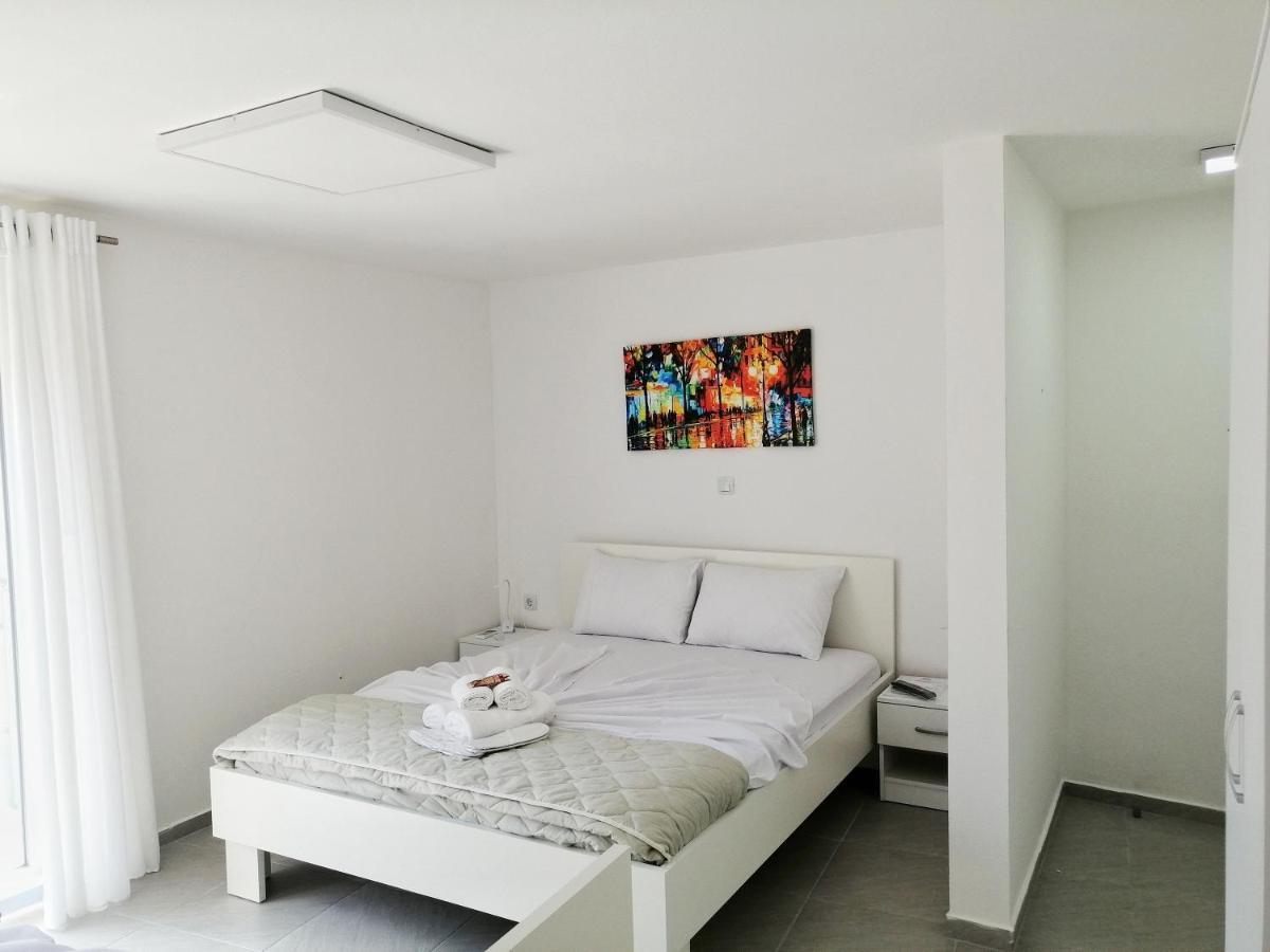 Redex Apartments Ohrid Exterior foto